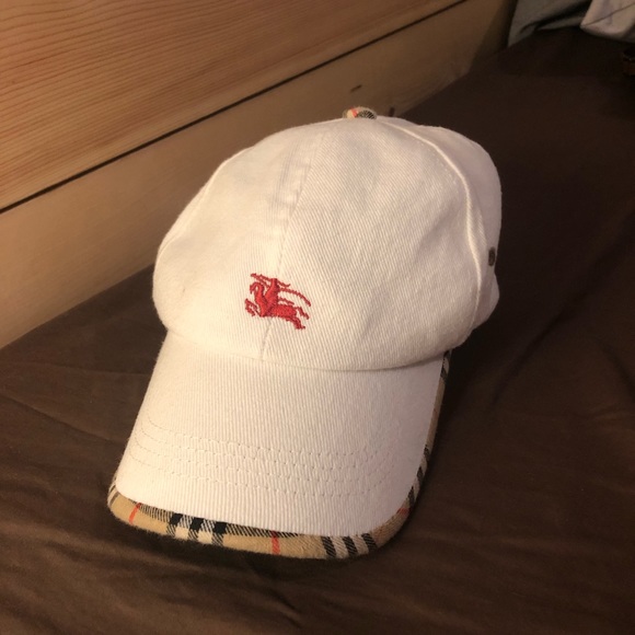 Burberry Other - SOLD❗️Small/Youths Burberry Baseball Cap